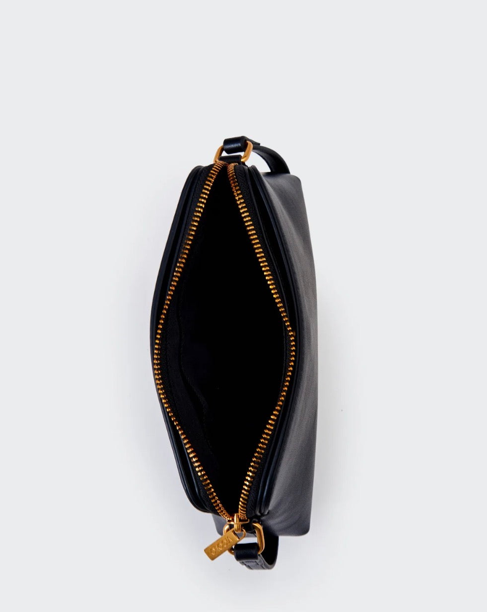 Borsa Essential
