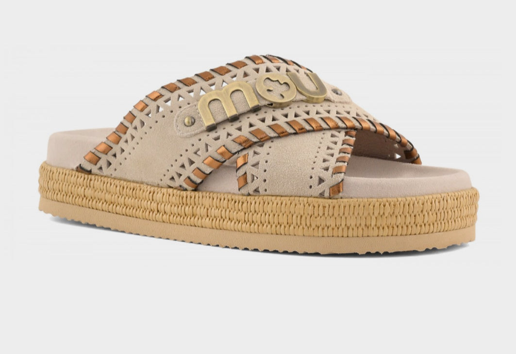 Criss-Cross Sandal Metal Stitching Mou