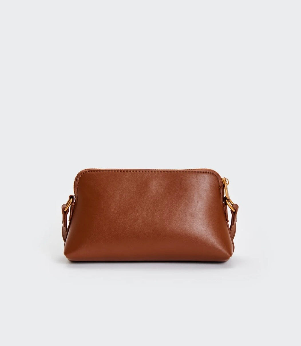 Borsa Essential