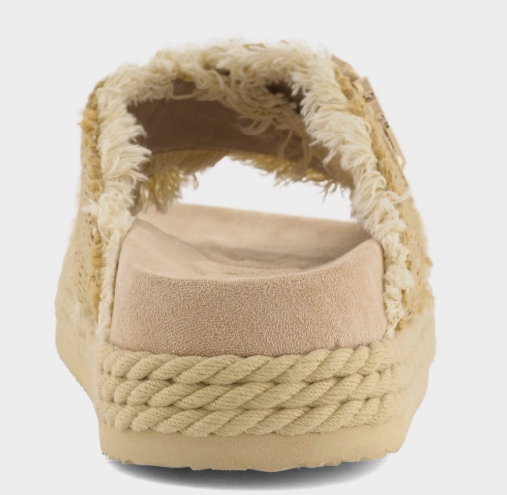 Criss-Cross Sandal Raffia Metal Mou