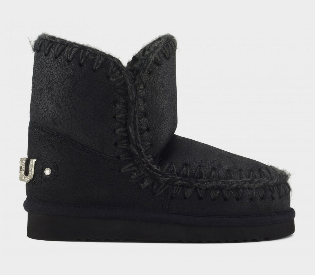 Mou Eskimo 18 Rhinestones Logo Cracked Black